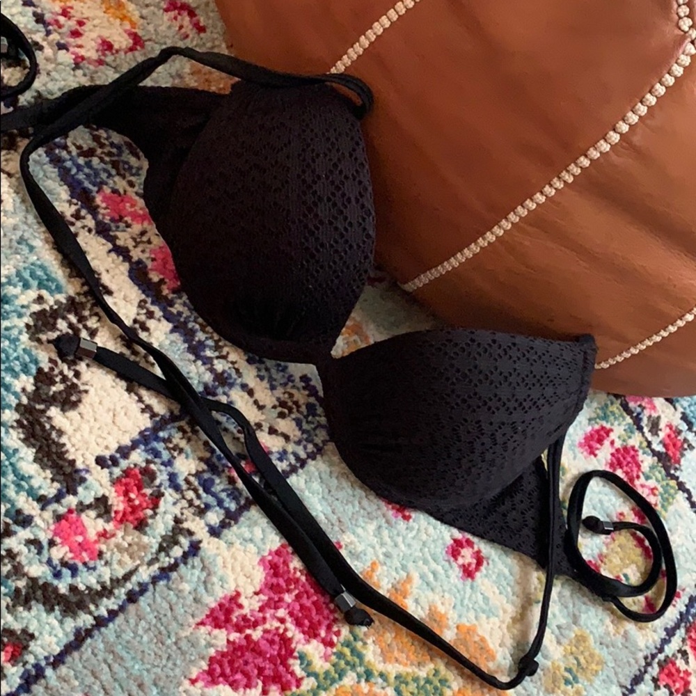 Black swim top